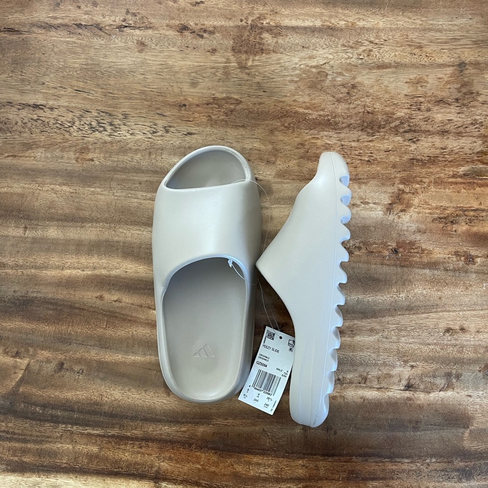 Yeezy Slides
